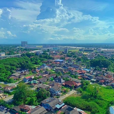 Netflix 2 Bedroom Troika Kota Bharu Homestay 1812 Exterior foto
