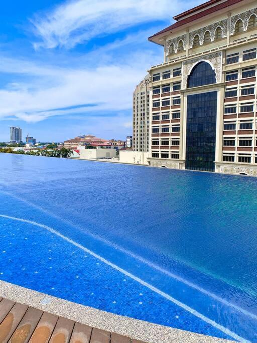 Netflix 2 Bedroom Troika Kota Bharu Homestay 1812 Exterior foto