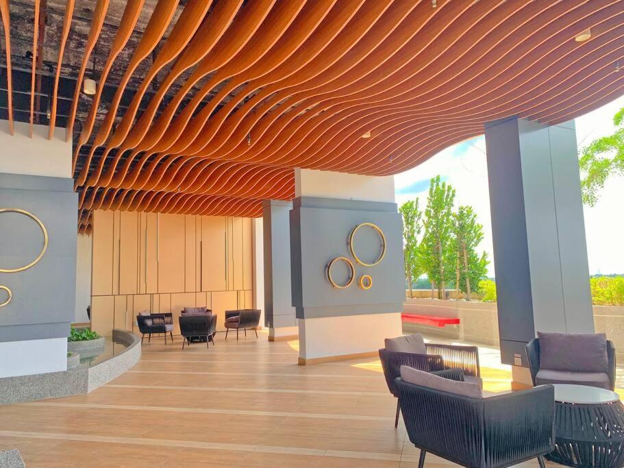 Netflix 2 Bedroom Troika Kota Bharu Homestay 1812 Exterior foto