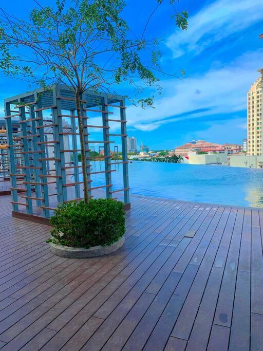 Netflix 2 Bedroom Troika Kota Bharu Homestay 1812 Exterior foto